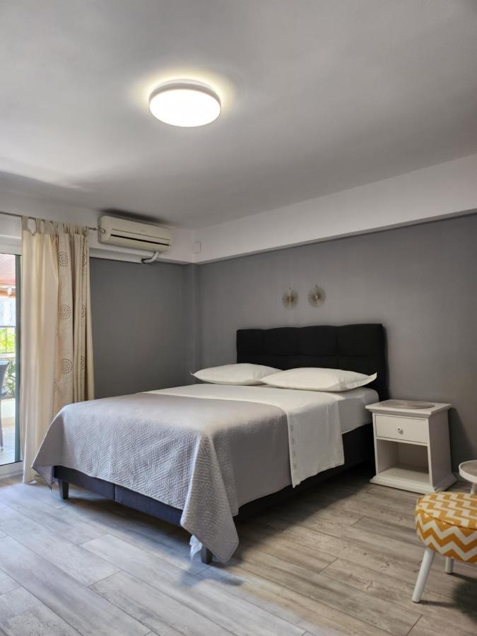 Apartmani Dijana พอดโกรา ภายนอก รูปภาพ